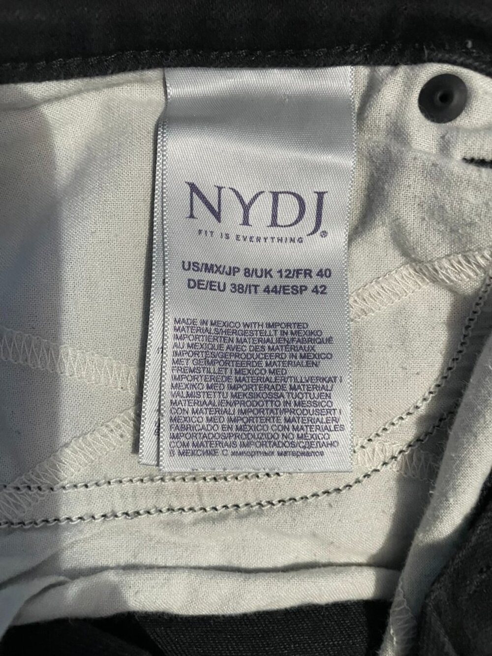NYDJ Sheri Slim jeans Size 8 - black - Picture 4 of 5